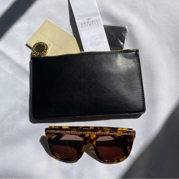 Stella McCartney Statement Chain Tortoise Shell Sunglasses - Picture 9 of 13